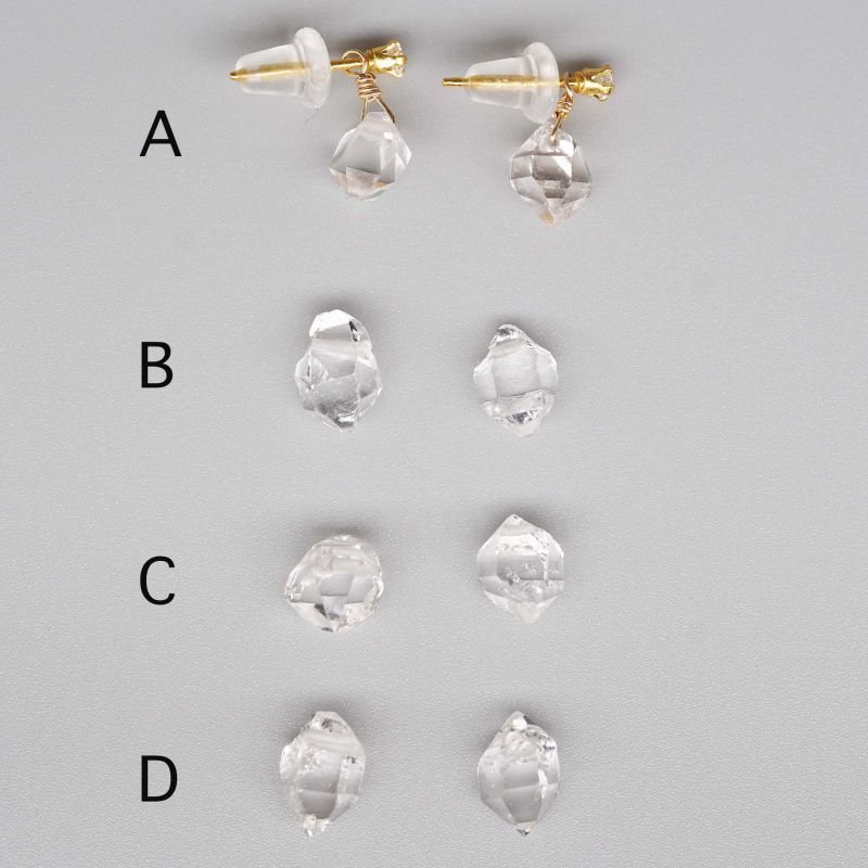 石が選べるハーキマーダイヤモンドのスタッドピアス　14kgf　1点もの　石のみの購入もできます。